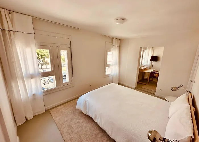 Live It Up Marvila Апартаменты *